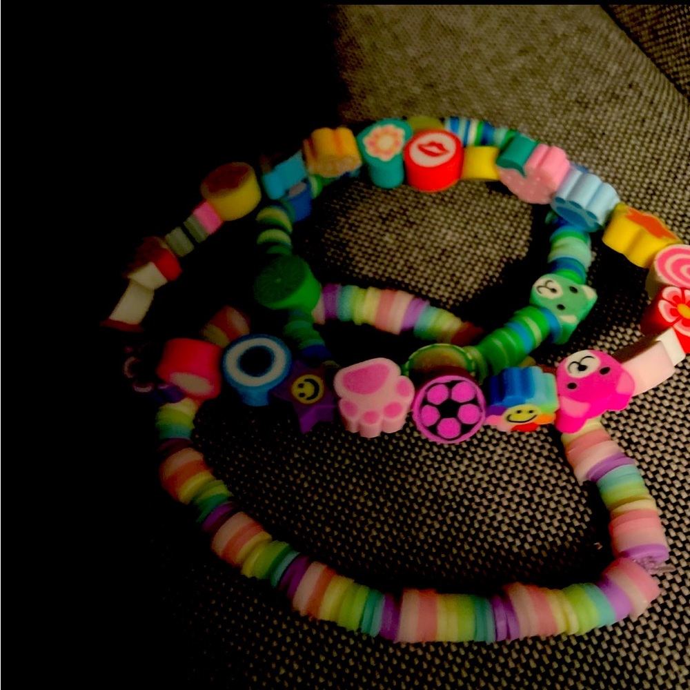 I am selling bracelets!! Any kind of bracelets💖